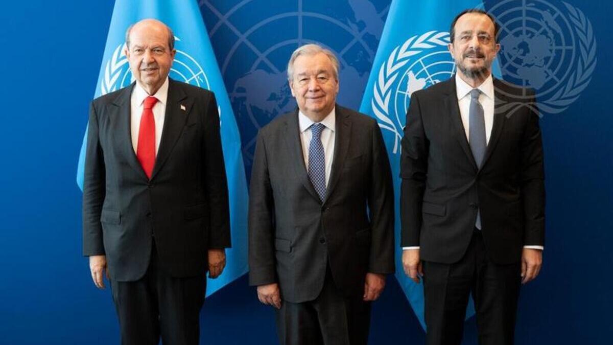 The Secretary-General (center), with the Greek Cypriot leader, Nikos Christodoulides (left) and the Turkish Cypriot leader, Ersin Tatar (right).