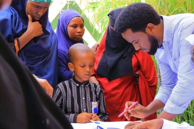 Mohamed Sheikh supports community